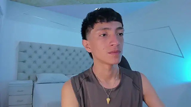 DereckCooperr online show from 10/30/25, 10:39