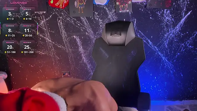 DereckCooperr online show from 12/18/25, 10:57