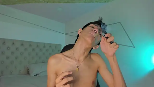 DereckCooperr online show from 10/07/25, 10:44