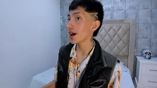 DereckCooperr online show from 10/29/25, 11:03