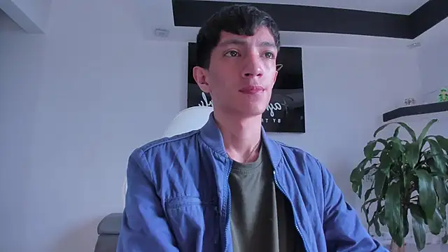 DereckCooperr online show from 03/22/25, 09:42