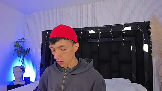 DereckCooperr online show from 02/08/26, 09:12