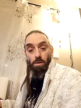 Snapshot of teekoine1 chatting on 10/17/25, 09:38 teekoine1 online show from 10/17/25, 09:38