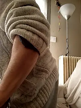 Snapshot of teekoine1 chatting on 01/10/26, 09:15 teekoine1 online show from 01/10/26, 09:15