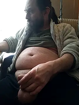 Snapshot of teekoine1 chatting on 02/22/26, 01:35 teekoine1 online show from 02/22/26, 01:35