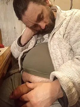 Snapshot of teekoine1 chatting on 02/15/26, 07:51 teekoine1 online show from 02/15/26, 07:51