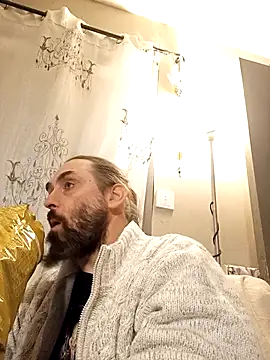 Snapshot of teekoine1 chatting on 10/16/25, 08:17 teekoine1 online show from 10/16/25, 08:17