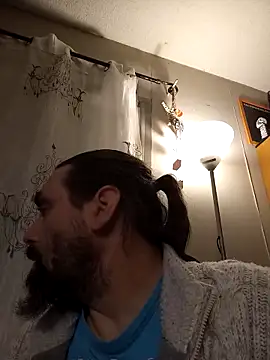 Snapshot of teekoine1 chatting on 11/20/25, 03:51 teekoine1 online show from 11/20/25, 03:51