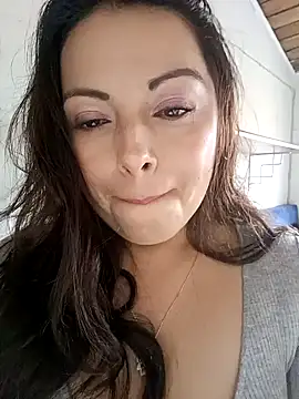 Snapshot of seherlatin chatting on 03/19/25, 03:19 seherlatin online show from 03/19/25, 03:19