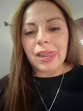 Snapshot of seherlatin chatting on 05/10/26, 10:22 seherlatin online show from 05/10/26, 10:22