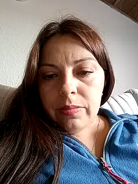 Snapshot of seherlatin chatting on 09/30/25, 06:47 seherlatin online show from 09/30/25, 06:47