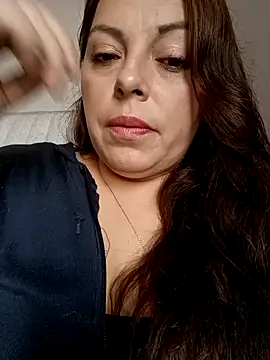 Snapshot of seherlatin chatting on 11/03/25, 03:59 seherlatin online show from 11/03/25, 03:59