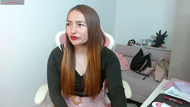 Snapshot of EVA_GRAYS chatting on 02/02/26, 05:34 EVA GRAYS online show from 02/02/26, 05:34