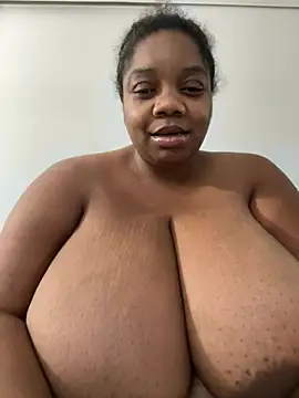 Snapshot of kaycee2nasty chatting on 07/11/26, 03:23 kaycee2nasty online show from 07/11/26, 03:23