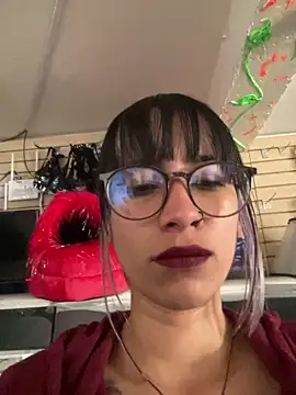 Snapshot of monserrat_towers chatting on 03/13/26, 02:11 monserrat towers online show from 03/13/26, 02:11