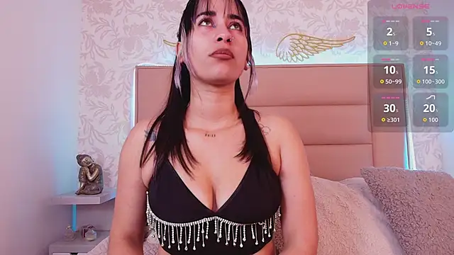 monserrat towers online show from 11/26/25, 01:00