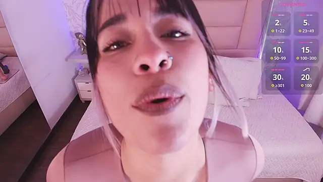 monserrat towers online show from 11/17/25, 01:15