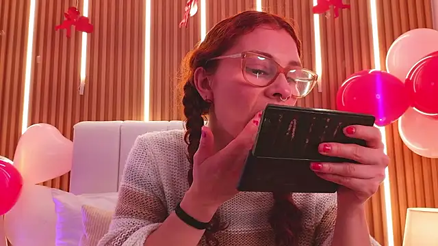 Katy Van online show from 02/11/26, 09:14