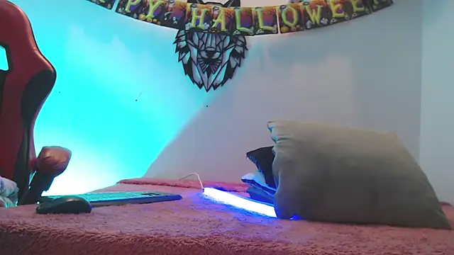 Katy Van online show from 10/08/25, 08:53