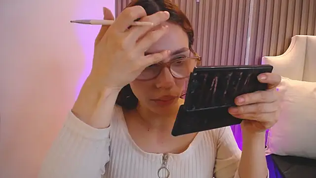 Katy Van online show from 04/13/26, 09:52