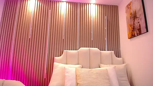 Katy Van online show from 04/03/26, 08:48