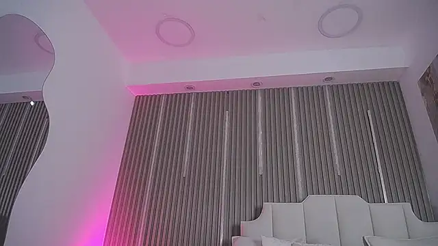 Katy Van online show from 04/05/26, 08:48