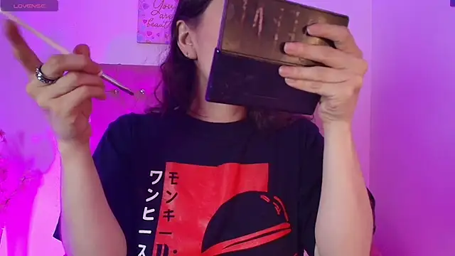 Katy Van online show from 09/19/25, 04:16