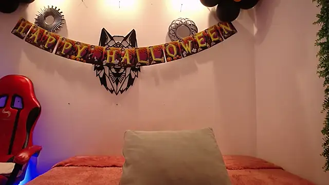 Katy Van online show from 10/24/25, 08:41