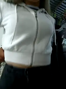 eva-2023 online show from 03/09/25, 02:07