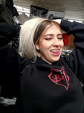 eva-2023 online show from 01/15/26, 07:39