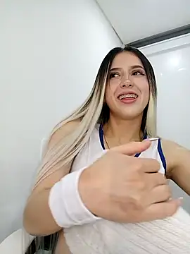 eva-2023 online show from 11/05/25, 11:30