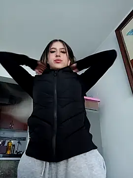 eva-2023 online show from 11/11/25, 05:08