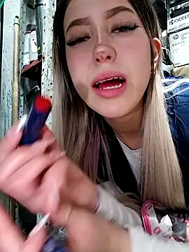 eva-2023 online show from 10/22/25, 04:28