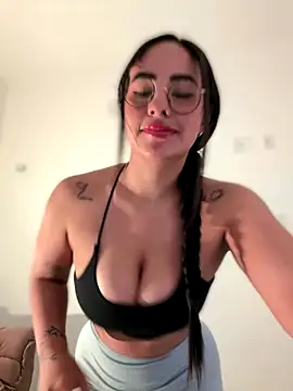 anniesweet02 online show from 12/16/25, 12:20