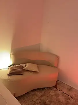 anniesweet02 online show from 04/21/26, 11:33