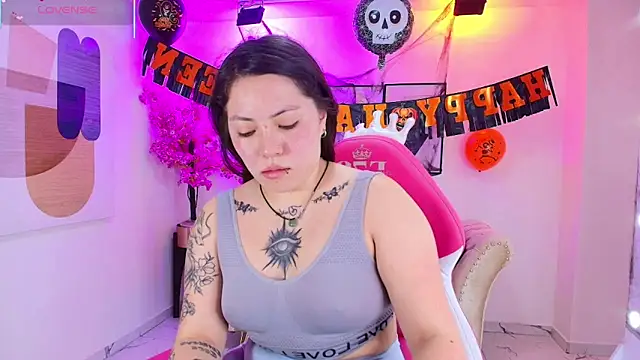 Isa reel online show from 10/31/25, 06:15