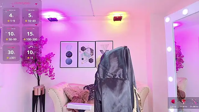 Isa reel online show from 11/19/25, 07:36