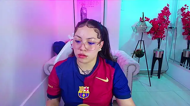 Isa reel online show from 09/14/25, 12:38