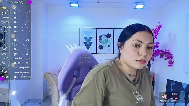 Snapshot of Isa_reel chatting on 07/04/26, 08:02 Isa reel online show from 07/04/26, 08:02