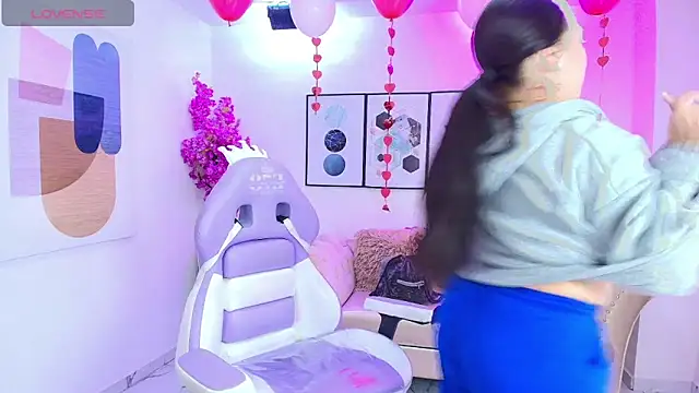 Isa reel online show from 02/15/26, 12:37