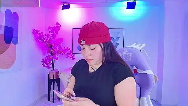 Isa reel online show from 10/19/25, 12:30