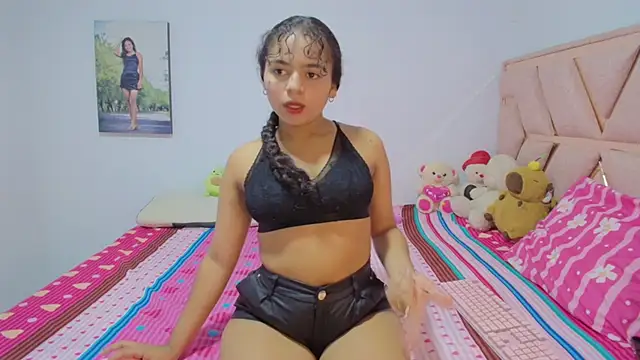 Winnifer Gonzal online show from 02/24/26, 03:29