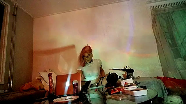 CharlotteVixxens online show from 02/11/25, 12:28