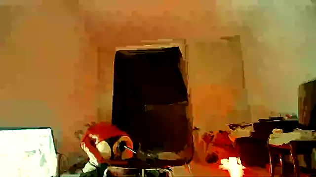 CharlotteVixxens online show from 03/03/25, 08:32