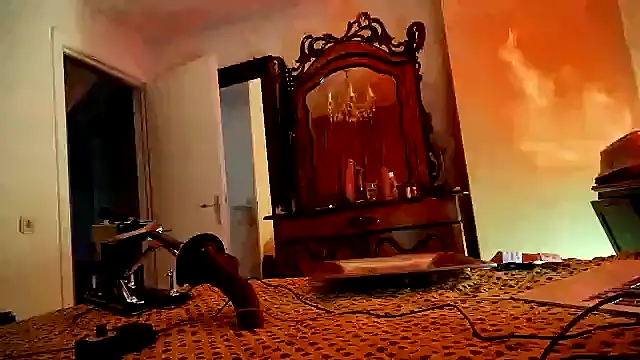 CharlotteVixxens online show from 12/01/25, 12:33