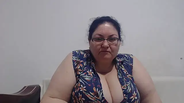 Snapshot of Nykyxo chatting on 05/21/26, 03:59 Nykyxo online show from 05/21/26, 03:59