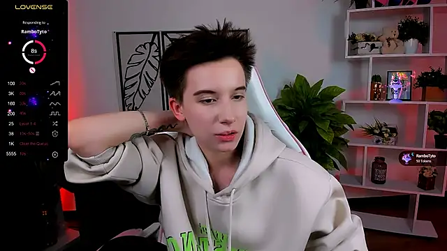 Snapshot of _Rein_ramm chatting on 03/03/25, 12:17 Rein ramm online show from 03/03/25, 12:17