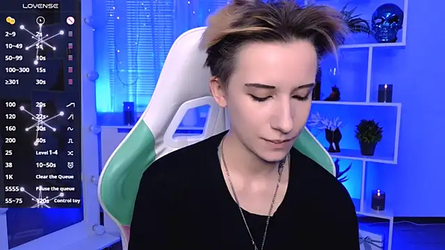 Snapshot of _Rein_ramm chatting on 05/27/26, 03:19 Rein ramm online show from 05/27/26, 03:19