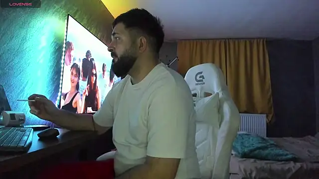 Eduu2322 online show from 01/09/26, 11:11