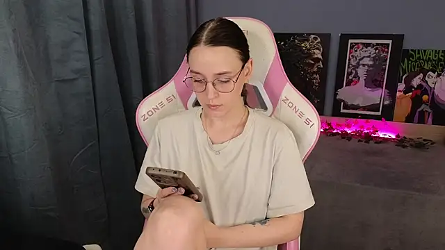 Sweet frosti online show from 05/24/26, 03:28